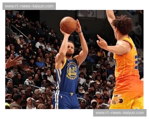 勇士vs黄蜂：经典对决，重温球场上的激情与荣耀